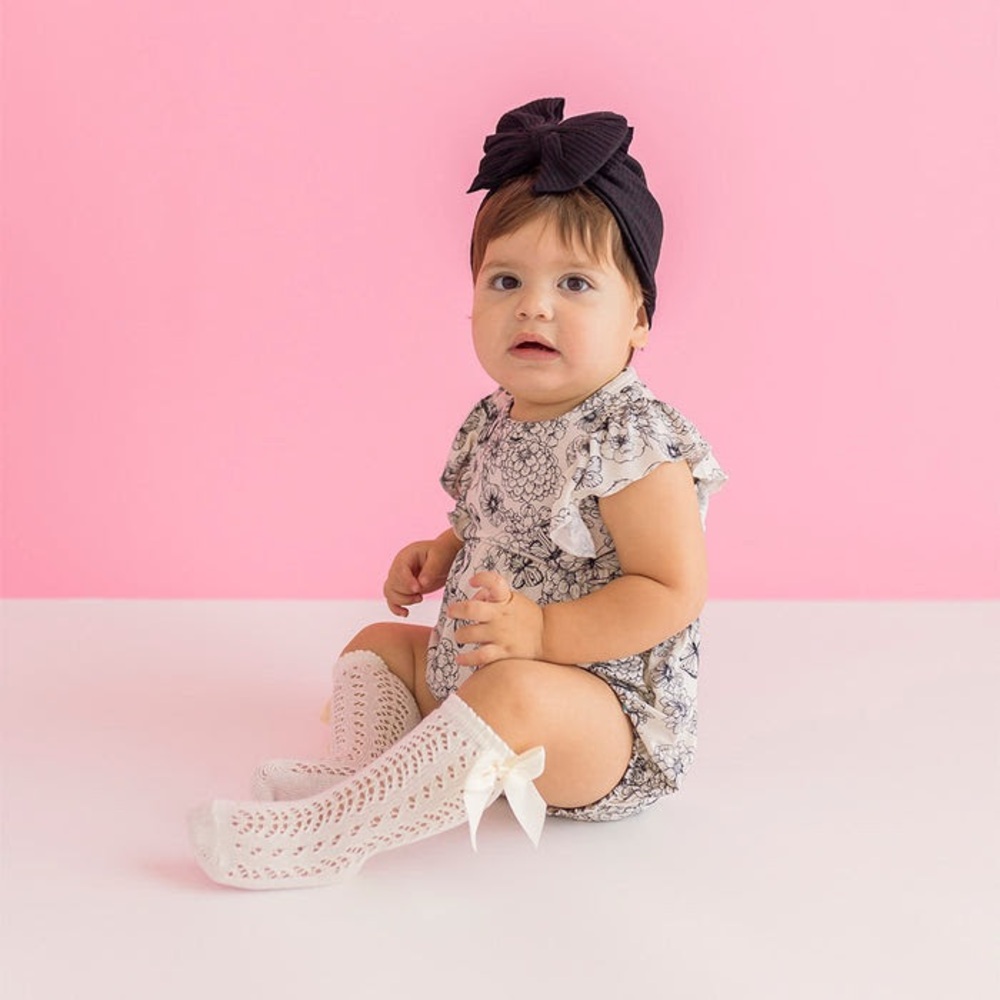 POSH PEANUT JUNIE FLUTTER SLEEVE BUBBLE ROMPER